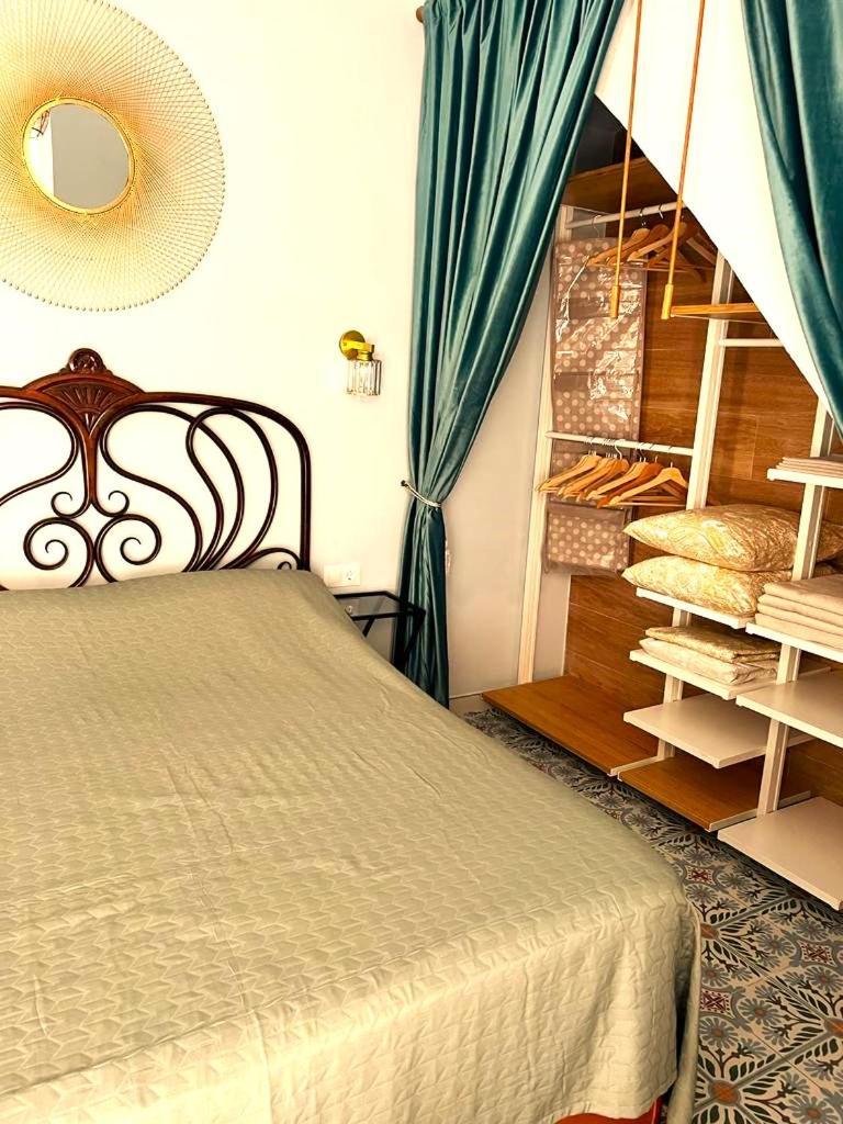 Esmeralda Apartment With Free Private Underground Parking บาเลนเซีย ภายนอก รูปภาพ